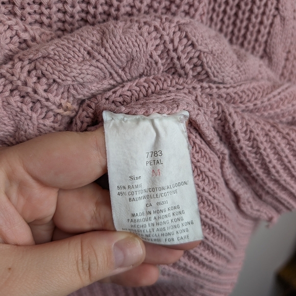 Vintage Woolrich Petal Pink Cable Knit V Neck Sweater Womens M - Picture 7 of 9